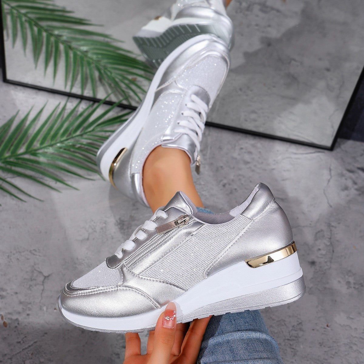 Lace-up Casual Shoes for Women
