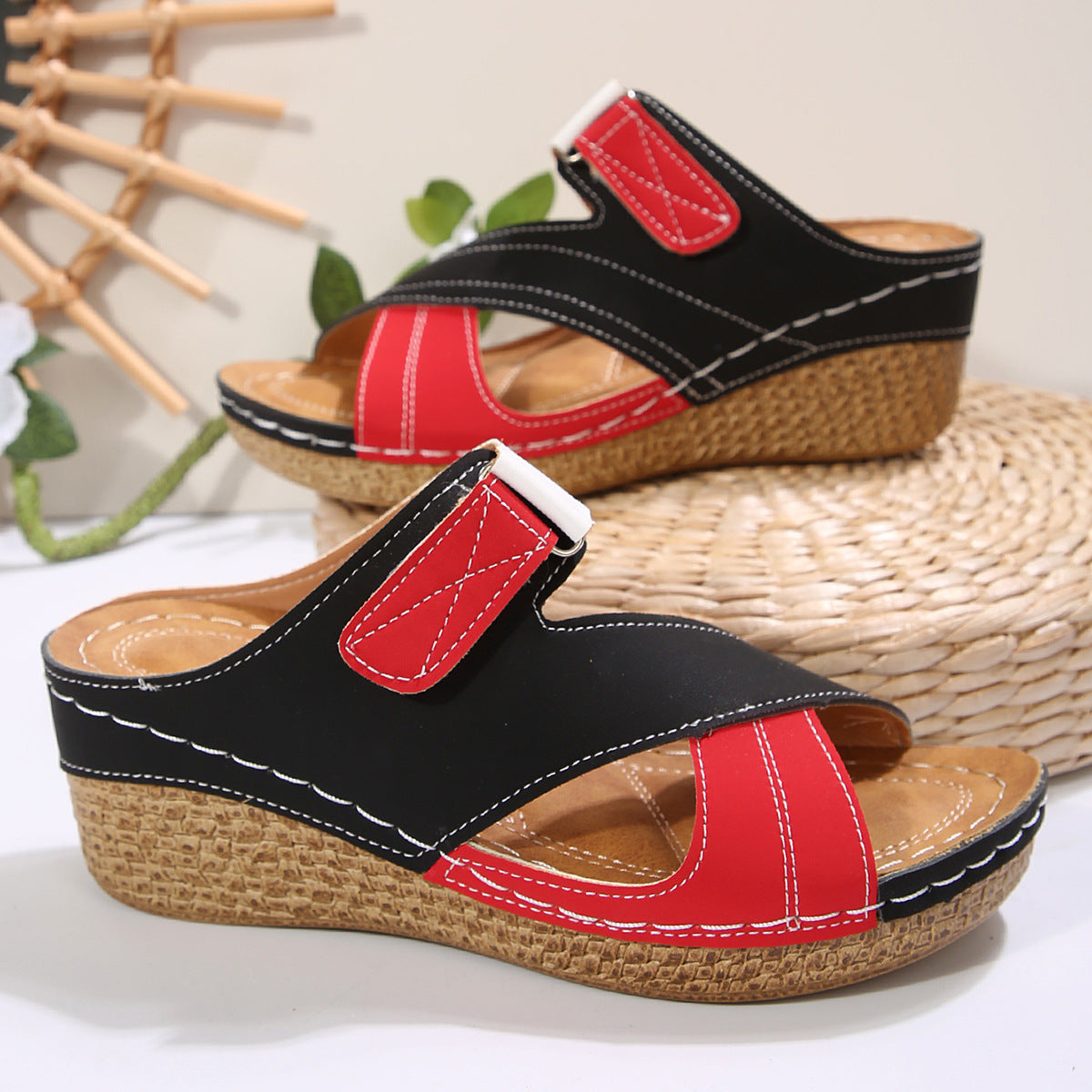 Sewing Line Lightweight Wedge Velcro Shoes